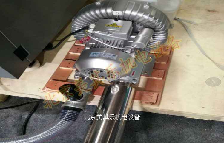 圖為進口或出風口應采用軟連接方式